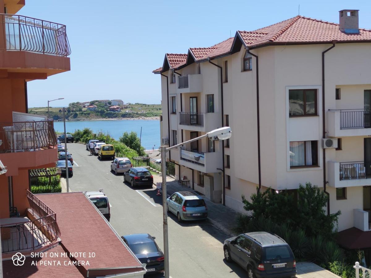 Къща За Гости Атмосфера Tsarevo Exterior foto